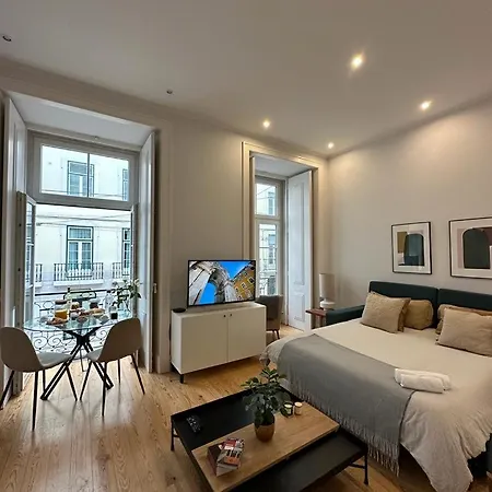Lindo Com Varanda No Centro De Homestay Lisbon